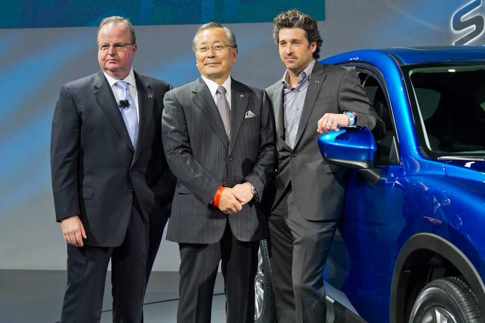 LA Auto 2011D1-194