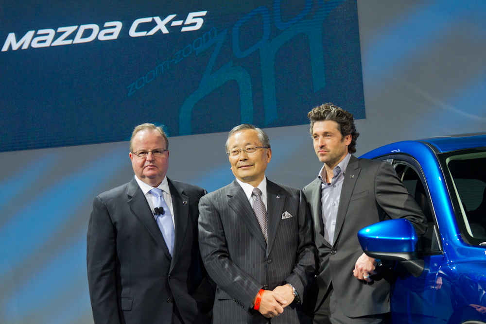 LA Auto 2011D1-195