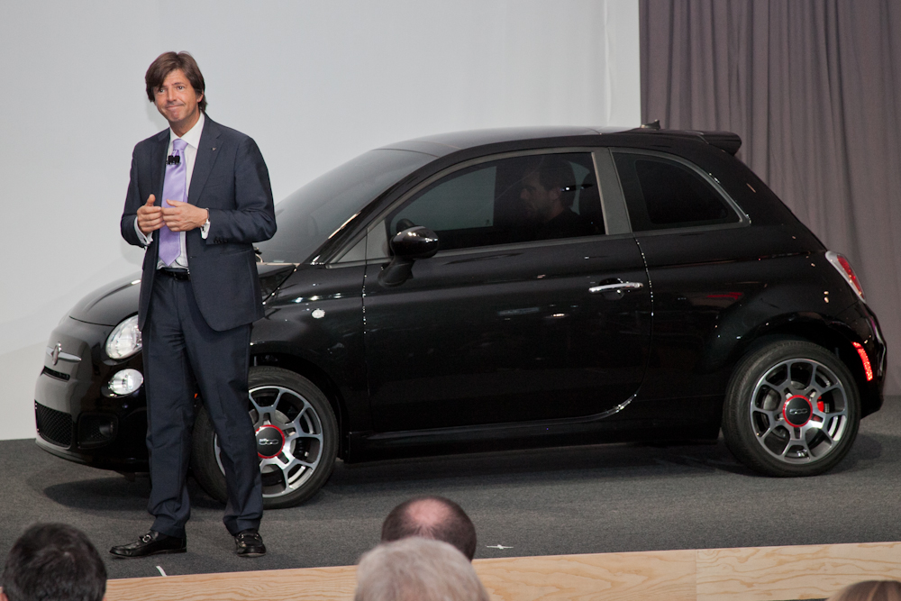 LA Auto 2011D1-69