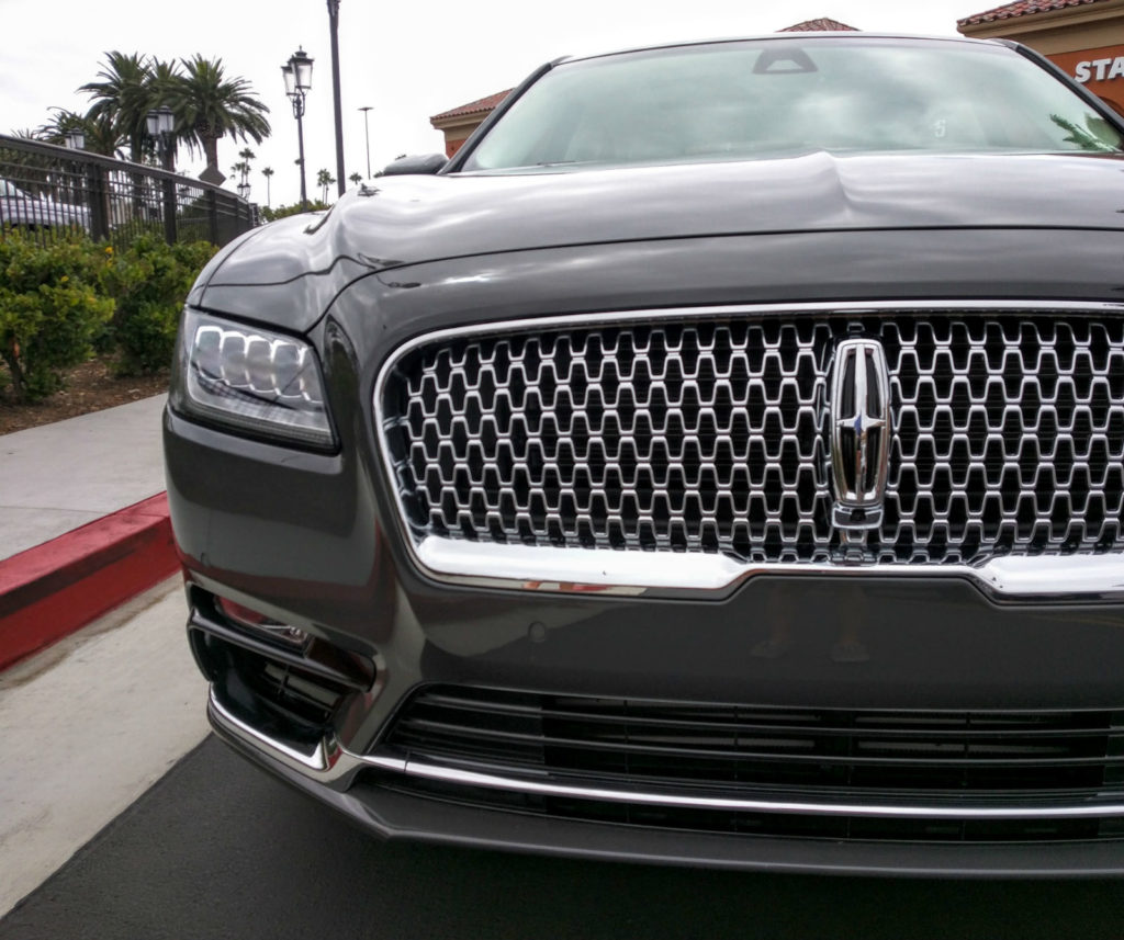 2017_Lincoln_Continental_BlackLabel_Chroma_Caviar_005