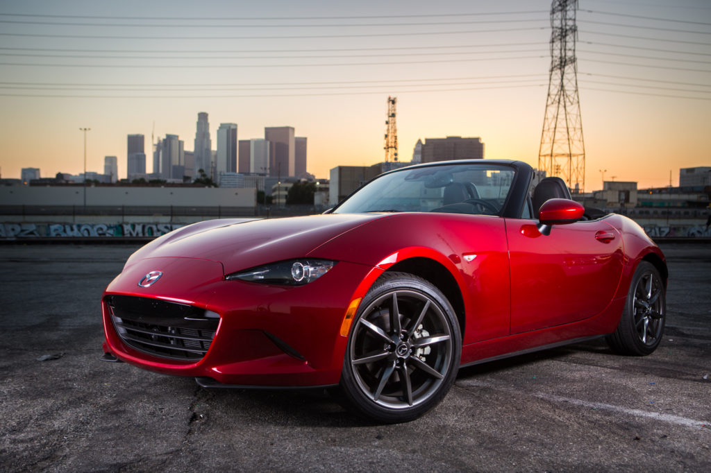 2016_Mazda_MX5_Miata_Soul_Red_007