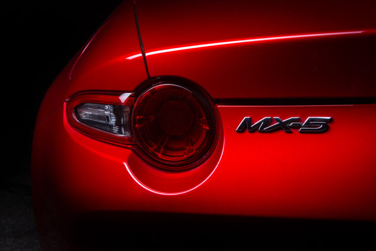 2016_Mazda_MX5_Miata_Soul_Red_012