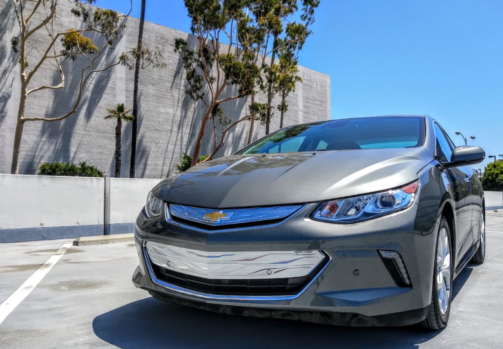 2017_chevrolet_volt_gray_006