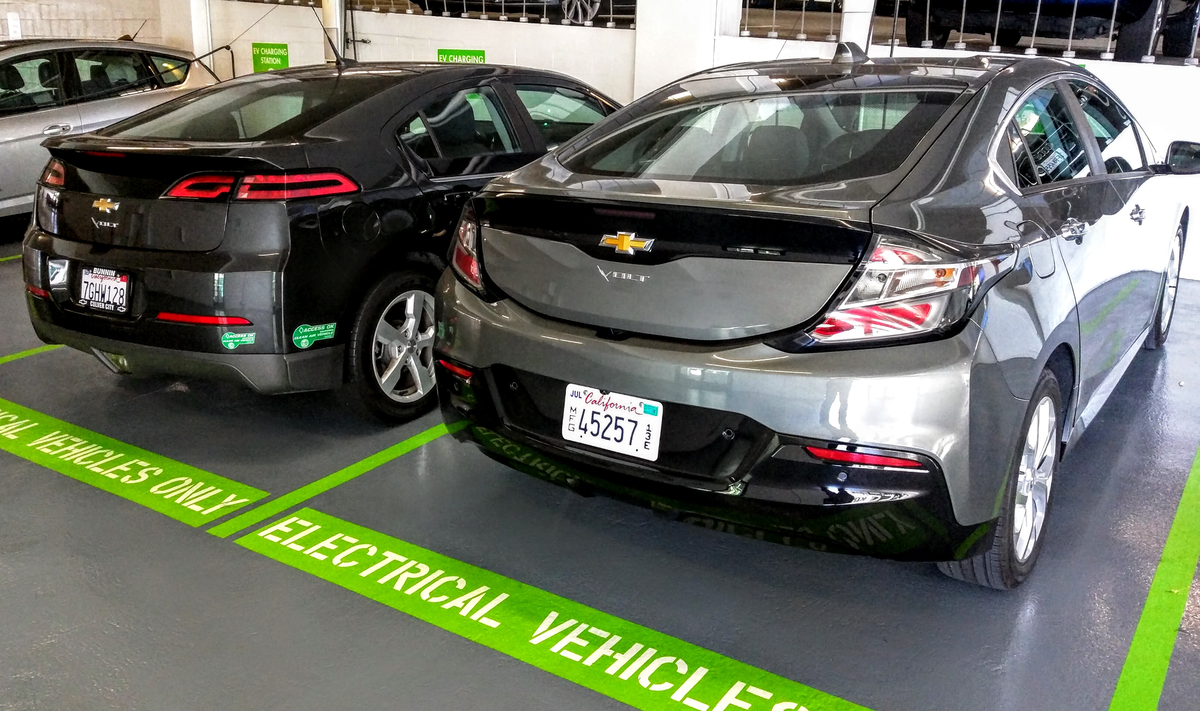 Volts ev. Chevrolet Volt 2017. Chevrolet Volt 2 Tuning. Chevrolet Volt 2017 Tuning. Chevrolet Volt ev 2017.