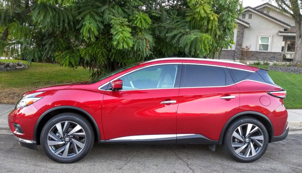 2016_nissan_murano_platinum_cayenne_red_003