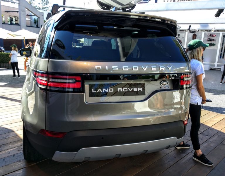 2017_land_rover_discovery_discoveryvenice_004