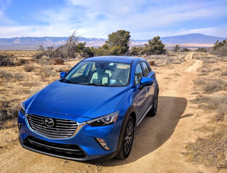 2017-Mazda-CX-3-Grand-Touring-Blue-Mica-002