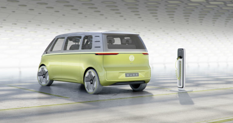 2017-NAIAS-Volkswagen-Microbus-ID-Buzz-Concept-003