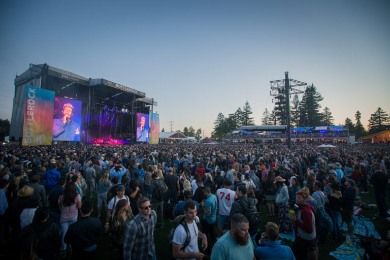 2017 BottleRock Crowd 2