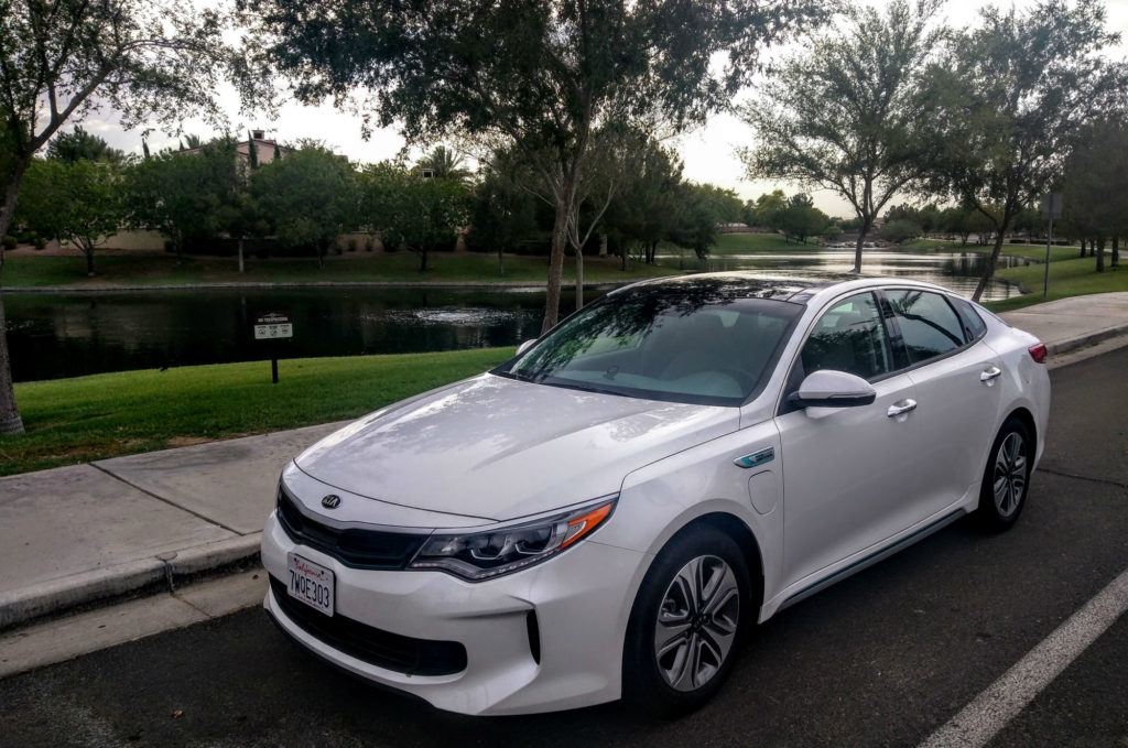 2017-Kia-Optima-PHEV-Review-006