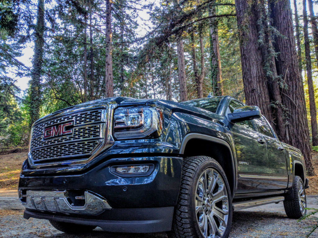 2018-GMC-Sierra-Denali-001