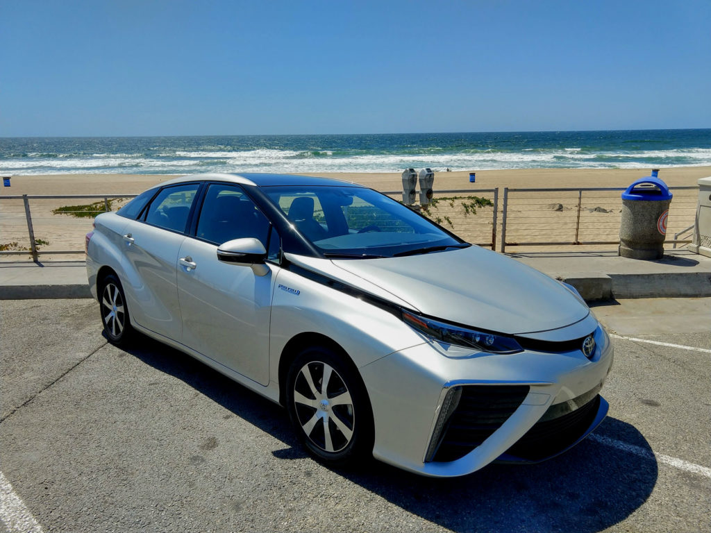 2018 Toyota Mirai Hydrogen Fuel Cell 001