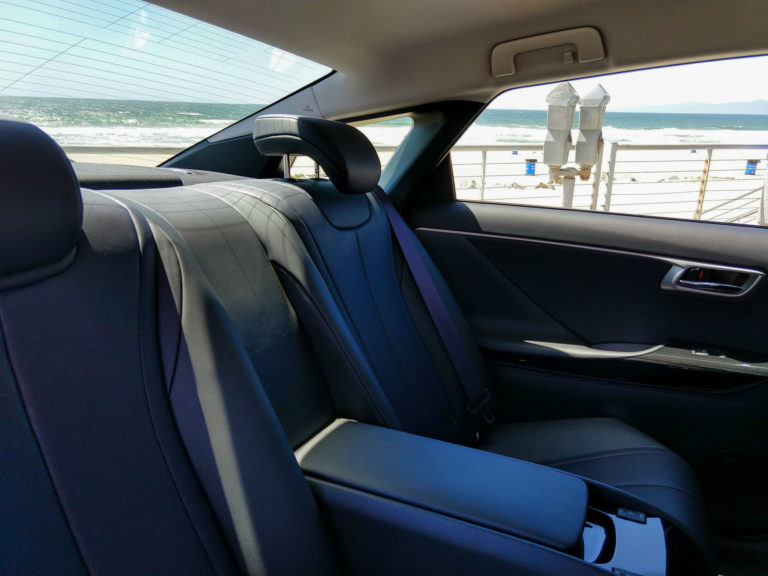 2018 Toyota Mirai Hydrogen Fuel Cell Interior 004