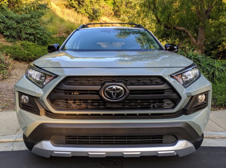 2019 Toyota RAV4 Adventure AWD Lunar Rock 002