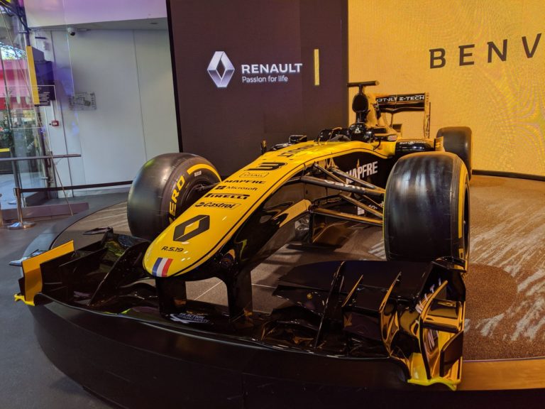 L'Atelier Renault Champs Élysées 001